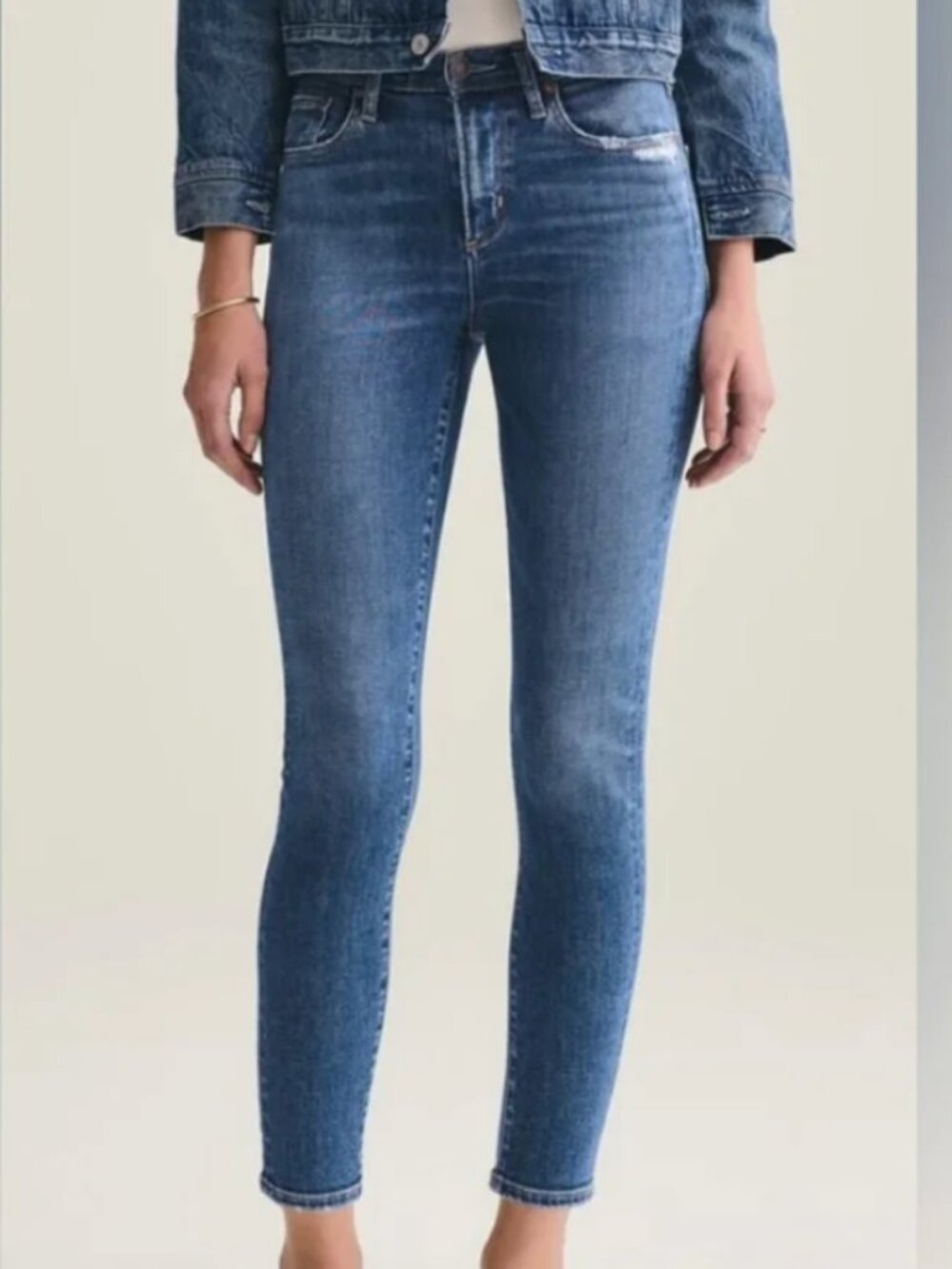 Agolde Sophie Mid Rise Skinny Ankle Jean Size 28 Medium Blue Distressed